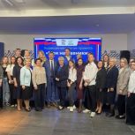 Активистка Миасского отделения партии «Единая Россия» Инна Сивань и ее подопечный Данил Ярмухаметов заняли первое место в номинации «Патриотическое воспитание» в завершении федерального проекта «Мои наставники»