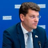 Денис Кравченко: «Единая Россия» последовательно работает над созданием благоприятных условий для предпринимательской деятельности в стране