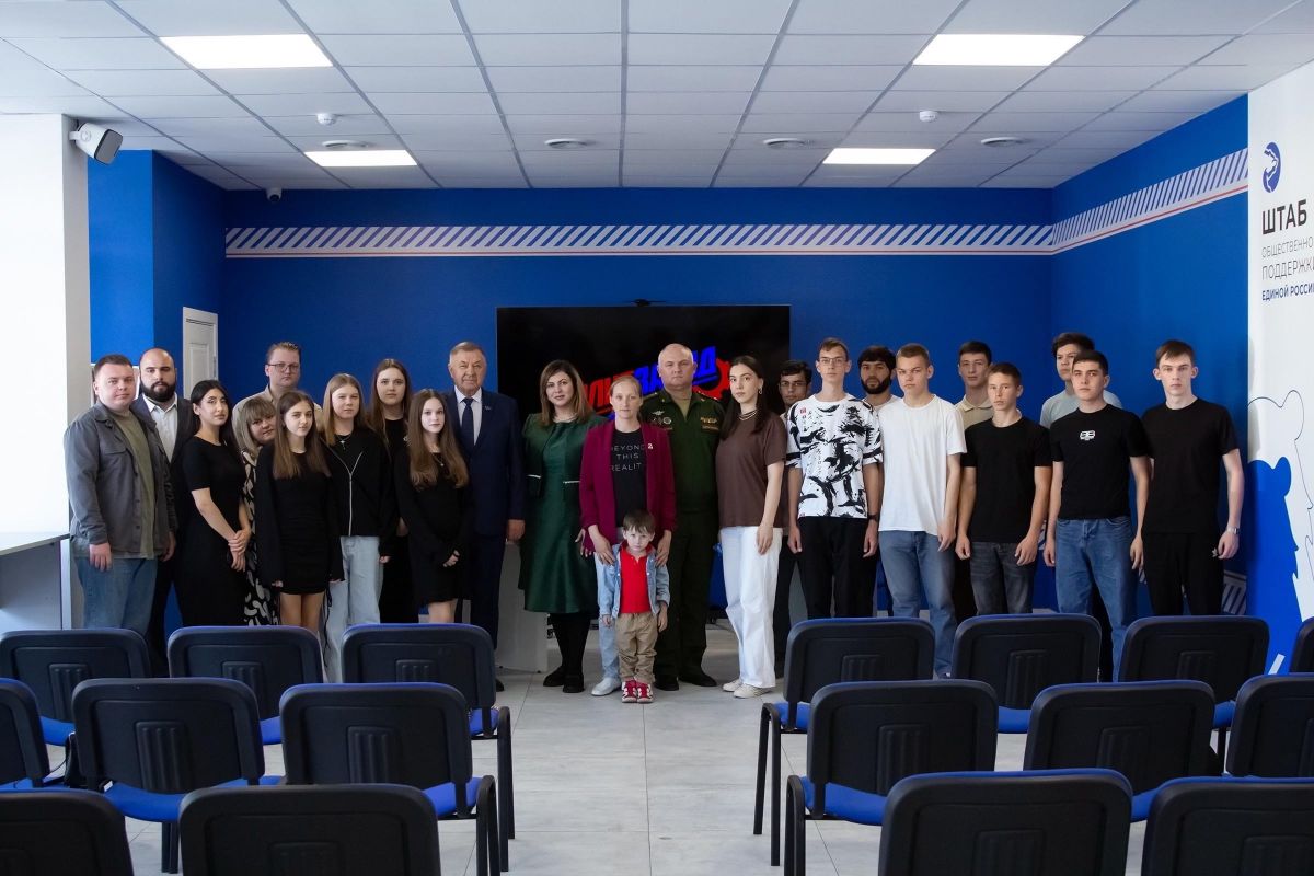 В Штабе общественной поддержки прошла лекция в рамках проекта «Политзавод»