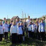В Нюксенице прошла Всероссийская акция «Сад памяти».