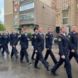 Парад у дома ветерана прошел в Ленинском районе Саранска