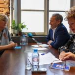 Почти 450 петербуржцев получили консультации и помощь в ходе приемов «Единой России» по вопросам старшего поколения