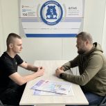 Артём Туров встретился с участником ПГ-2025 «Единой России» Александром Зайцевым