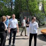 Единороссы проверили благоустройство общественных пространств в Липецке