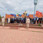В Наурском районе прошел традиционный автопробег в преддверии Дня Победы