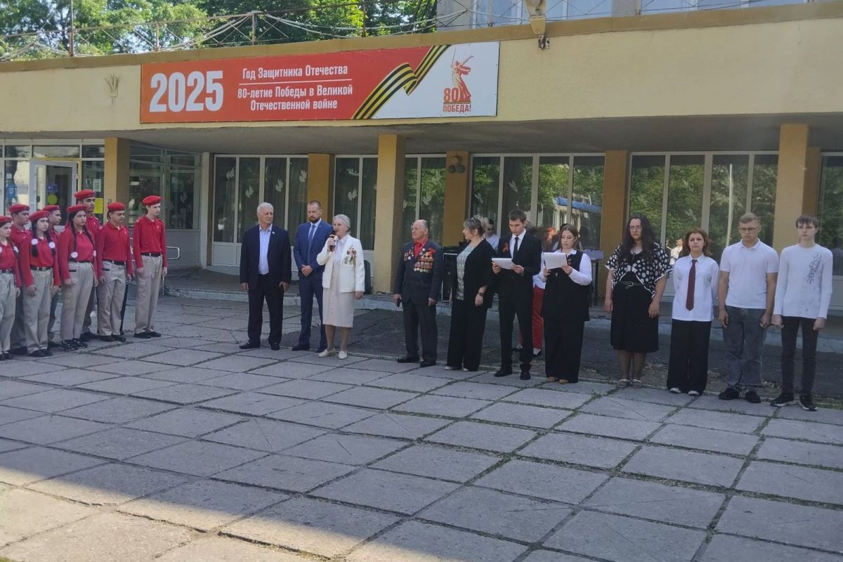 При поддержке «Единой России» в Ростове открыли мемориальную табличку в честь полковника Порфирия Александровича Штахановского