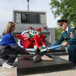 При поддержке «Единой России» и «Газпрома» Вечный огонь зажгли в селе Ачикулак