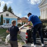 Молодогвардейцы передали гуманитарную помощь для военных в Рыльск