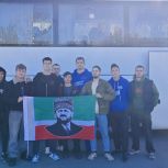 Чеченские молодогвардейцы в составе 88-го волонтерского отряда МГЕР отправились в Донецк