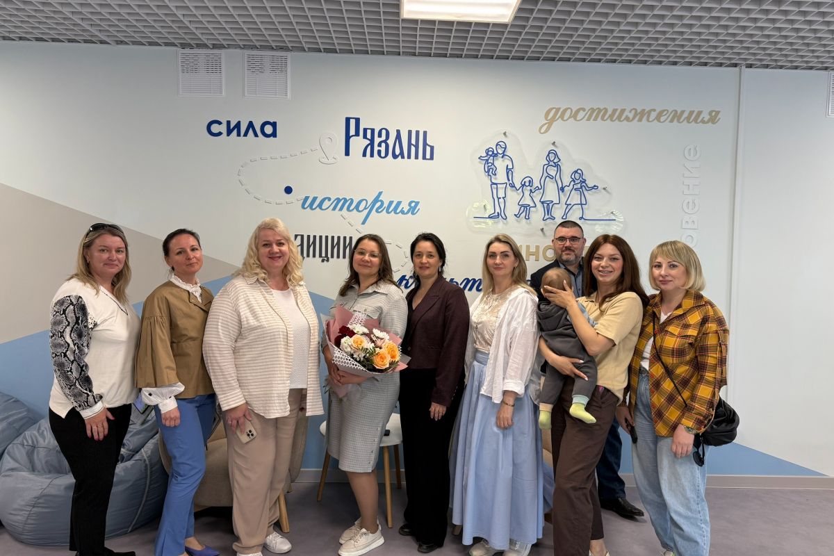На заседании общественного совета партийного проекта «Единой России» «Крепкая семья» обсудили меры поддержки семей с детьми