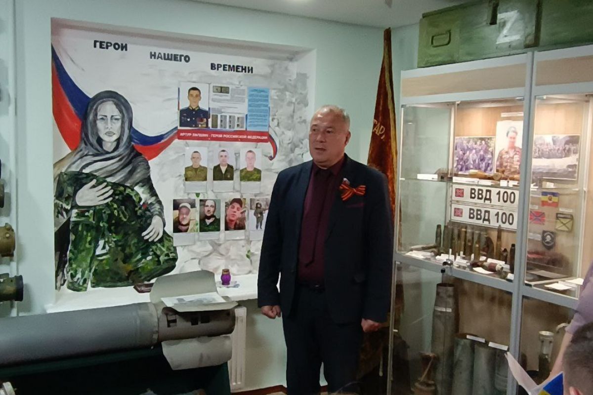 «Я обязательно вернусь!»: В Первомайске открыли экспозиции в память о Герое РФ Артуре Лапшине