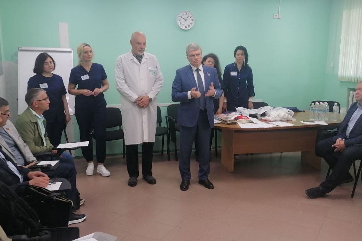 В Казани «Единая Россия» организовала для депутатов обучающий семинар по оказанию первой помощи