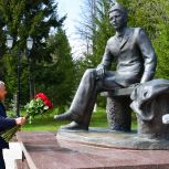 Рустам Минниханов побывал в музейном комплексе поэта Габдуллы Тукая в Арске
