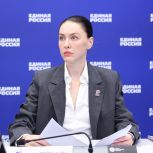 Алёна Аршинова: «Единая Россия» открыла почти 30 тысяч Парт Героя в 15 тысячах образовательных организаций