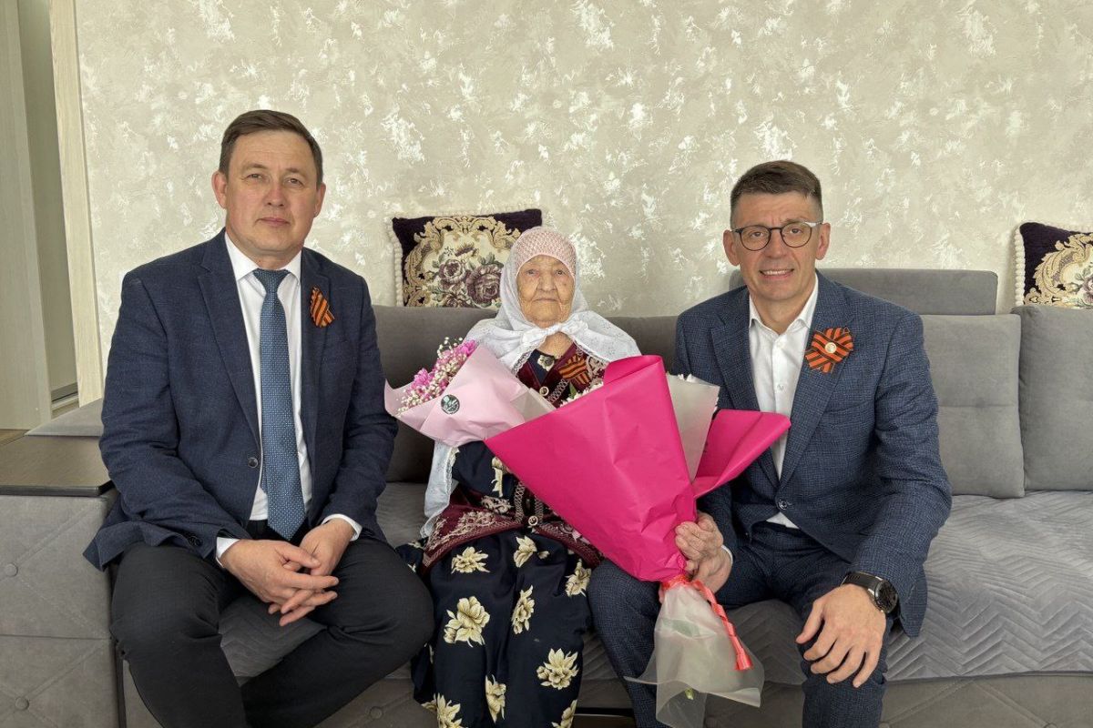 Жительница села Шугурово Аклима Кашапова отметила 100-летний юбилей