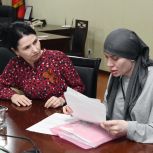 В Региональной приемной "Единой России" рассмотрели юридические вопросы участников СВО и их семей