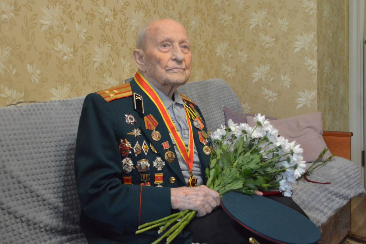 Ко Дню Победы партийцы поздравили ветеранов Великой Отечественной войны