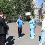 В рамках проекта «Единая страна – доступная среда» единороссы Липецка провели мониторинг спортивных объектов