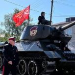 «Единая Россия» привела в порядок выставочную военную технику в преддверии Дня Победы