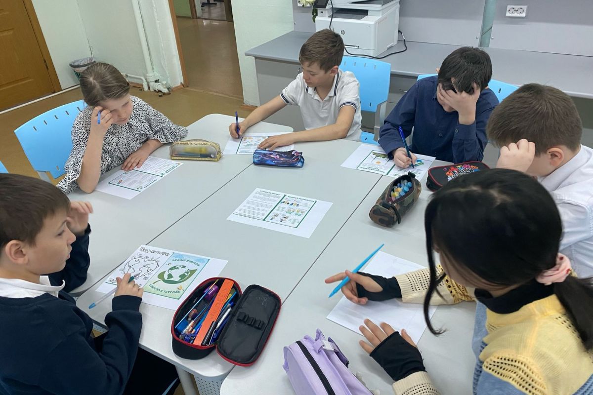 В школах Приморья проходят интерактивные экологические уроки