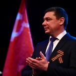 Евгений Первышов поздравил тамбовчан с Днем Победы