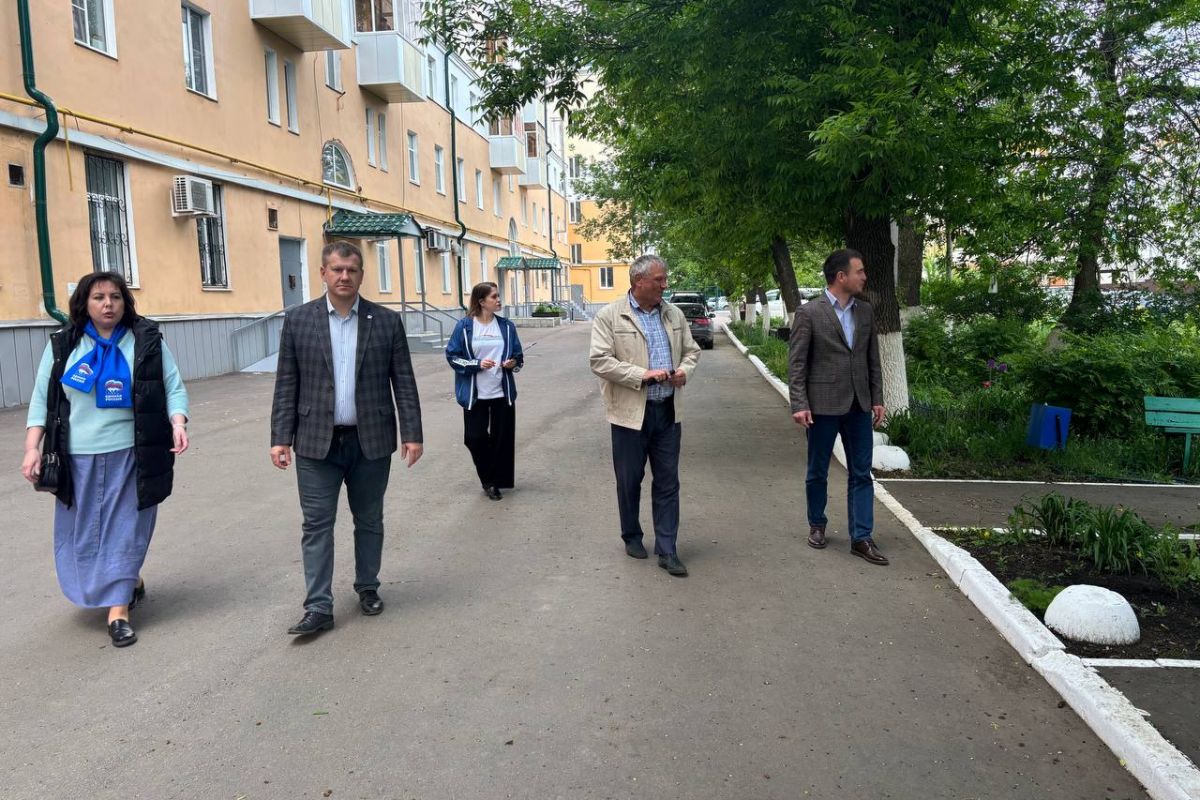 Партийцы провели мониторинг состояния объектов народной программы в Саранске