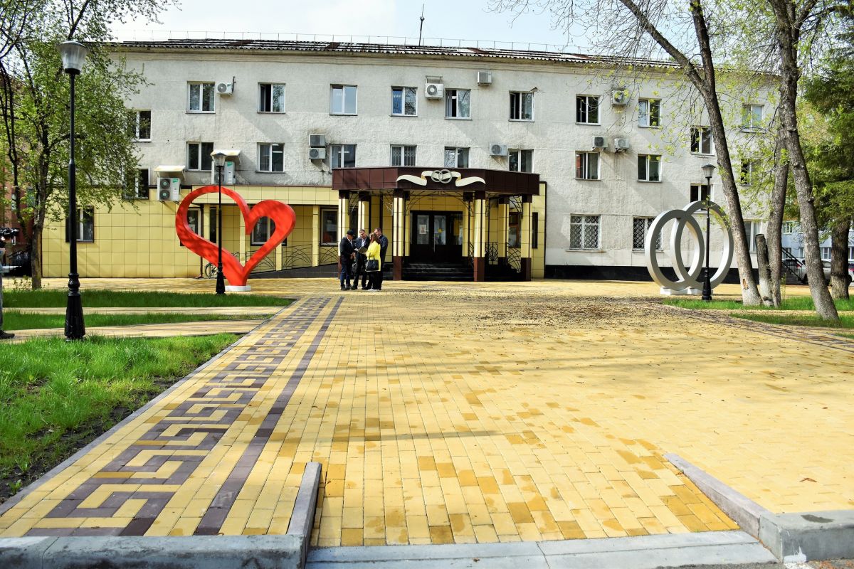 Единороссы проверили улицы и скверы кузбасских городов