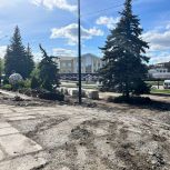 В центре Кыштыма проводятся демонтажные работы на общественной территории