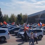 В честь юбилея Победы в Великой Отечественной войне при поддержке единороссов Усть-Донецкого района состоялся автопробег «Бессмертный полк»