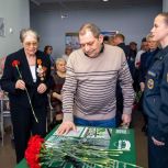 В школе Нарьян-Мара при поддержке «Единой России» открыли Парту Героя