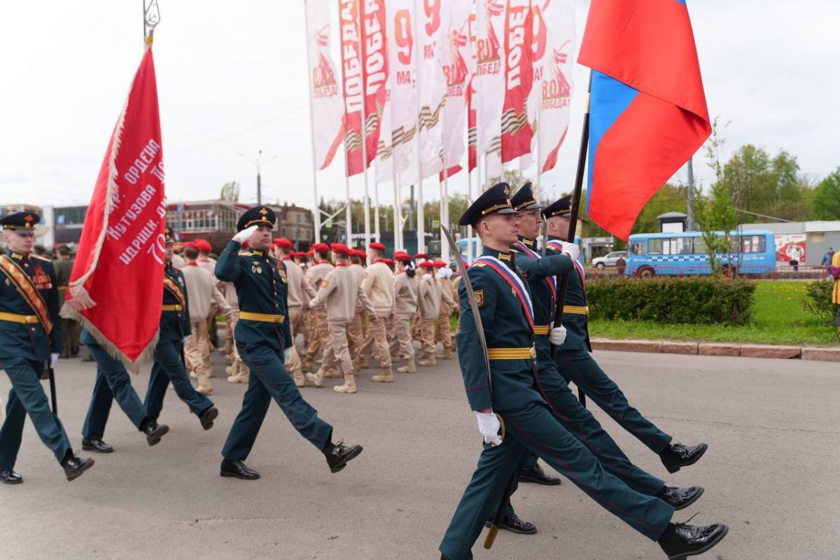 На площади Советской прошёл праздничный митинг в честь 80-й годовщины Великой Победы