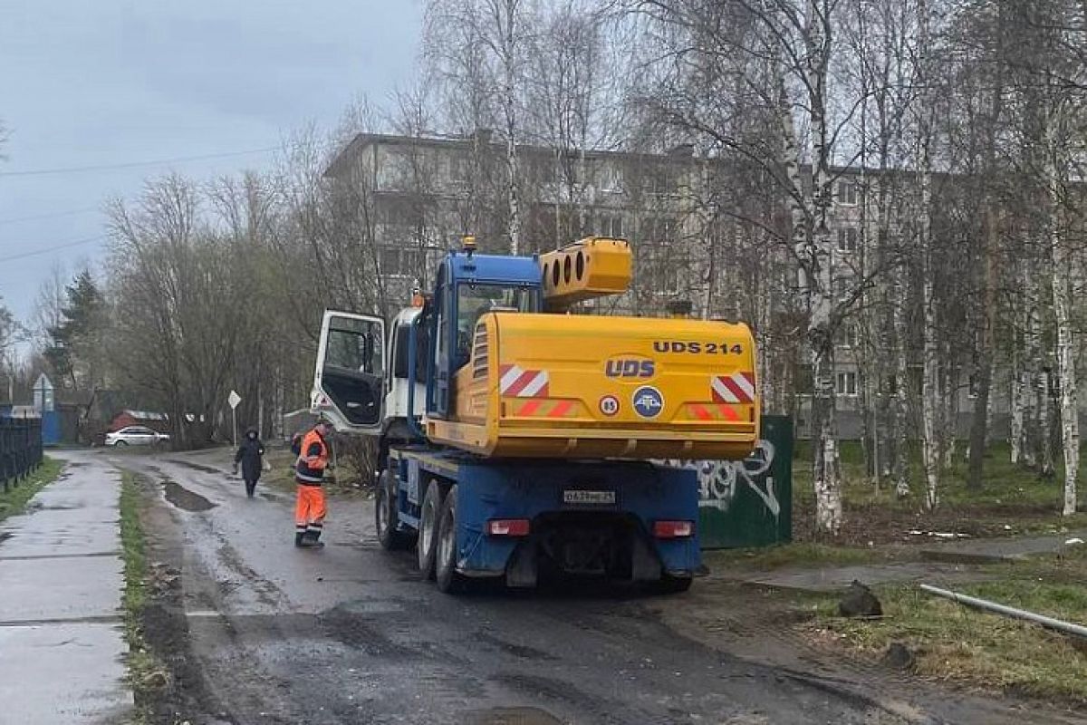 В поселке Катунино Приморского округа ведутся дорожные работы на объекте КРСТ