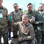 Ветеран СВО получил от главы Башкортостана автомобиль с ручным управлением