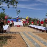 В поселке Привольном Яшкульского района открыли мемориал к 80-летию Великой Победы