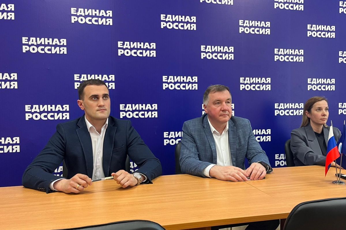 Мощный импульс детскому спорту: на селекторном совещании озвучили приоритетные задачи развития партпроекта «Единой России» в Приморском крае