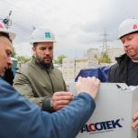 В Чехове единороссы проконтролировали ход строительства будущей детской поликлиники