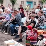«Единая Россия» организовала для жителей Левобережного района Воронежа праздник в рамках акции «День соседей»