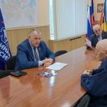 Сергей Дубовой провел прием граждан в Видяево