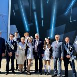 В добрый путь, выпускники!