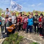 Единороссы Ворошиловского района провели субботник на острове у монастыря Сурб-Хач