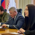 Молодогвардейцы дали старт региональному этапу образовательного проекта «ПолитЗавод»