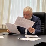 Алексей Лисовенко помог сделать проезжую часть на ул. Коминтерна безопаснее