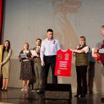 Военно-патриотическую картину Пластовского художника пронесут на шествии бесмертного полка в Челябинске