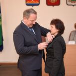 Амурским партийцам вручили медали «За помощь фронту»