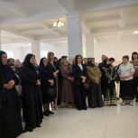 При участии «Женского движения Единой России» в Дагестанском госуниверситете открыли «Стену памяти»