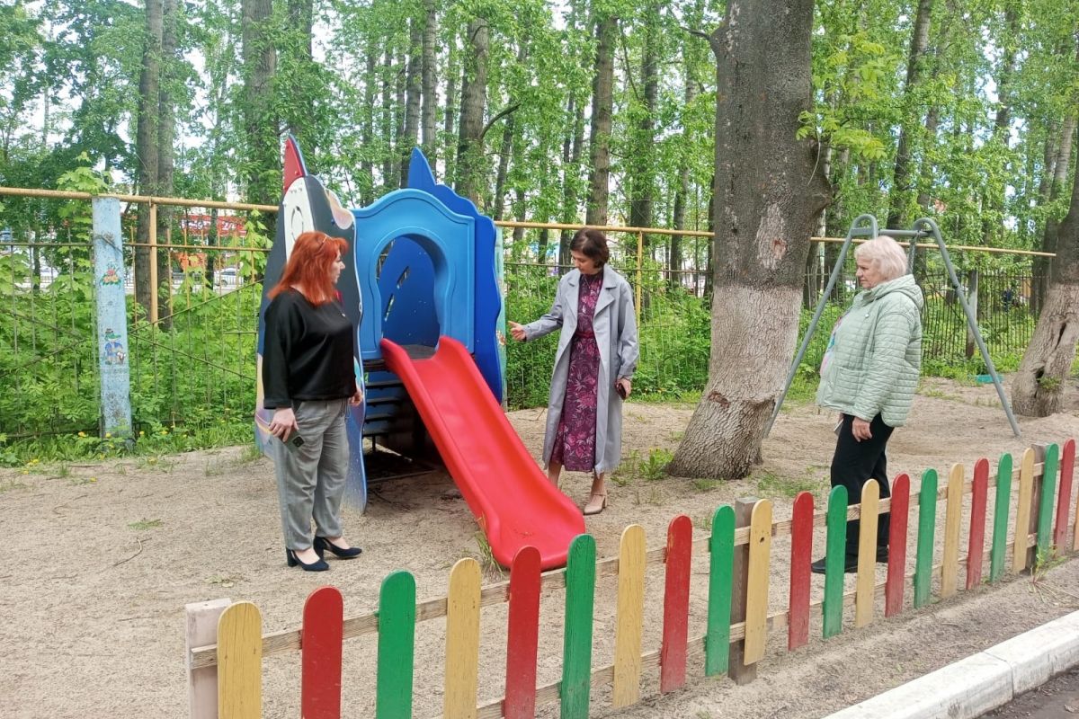 "Народная программа": "партийный десант" посетил Октябрьский район