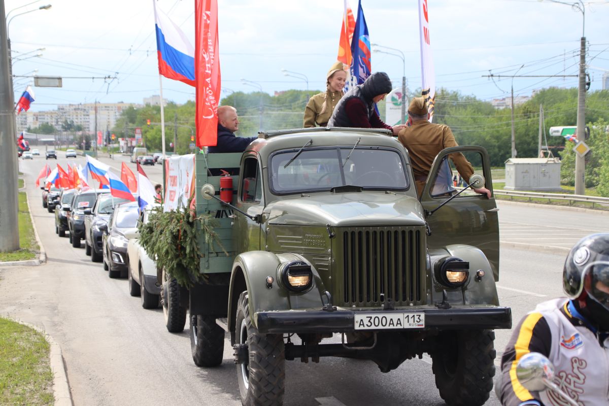 В Саранске прошла акция "Бессмертный автополк"