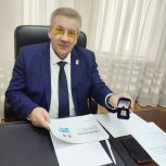 Борис Хохряков: C начала года в общественные приёмные «Единой России» обратились свыше 1 800 югорчан