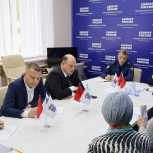 Сергей Мужальских ответил на вопросы ступинцев в общественной приемной партии