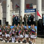 В ЛНР при поддержке «Единой России» продолжаются уличные концерты «Марш Победы»